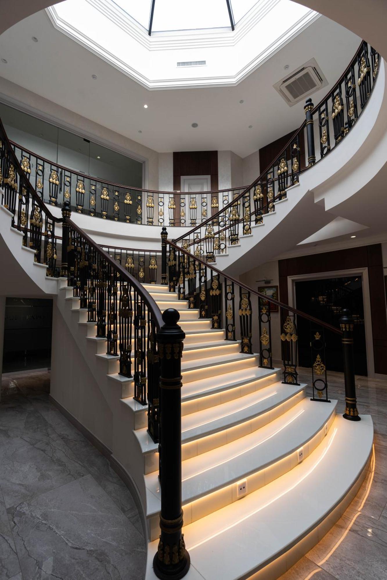 Frankfort Expo Hotel ทาชเคนต์ ภายนอก รูปภาพ