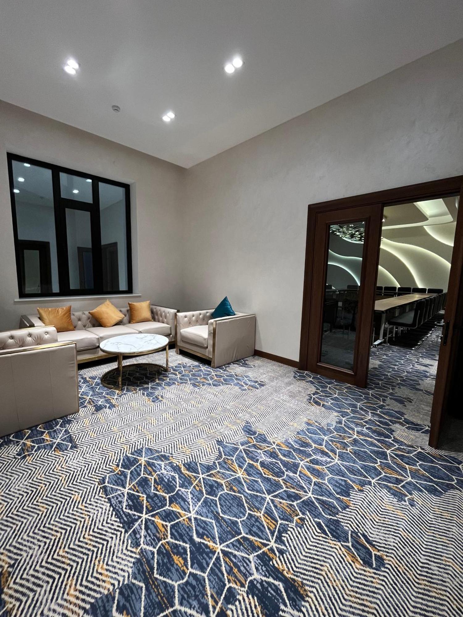 Frankfort Expo Hotel ทาชเคนต์ ภายนอก รูปภาพ